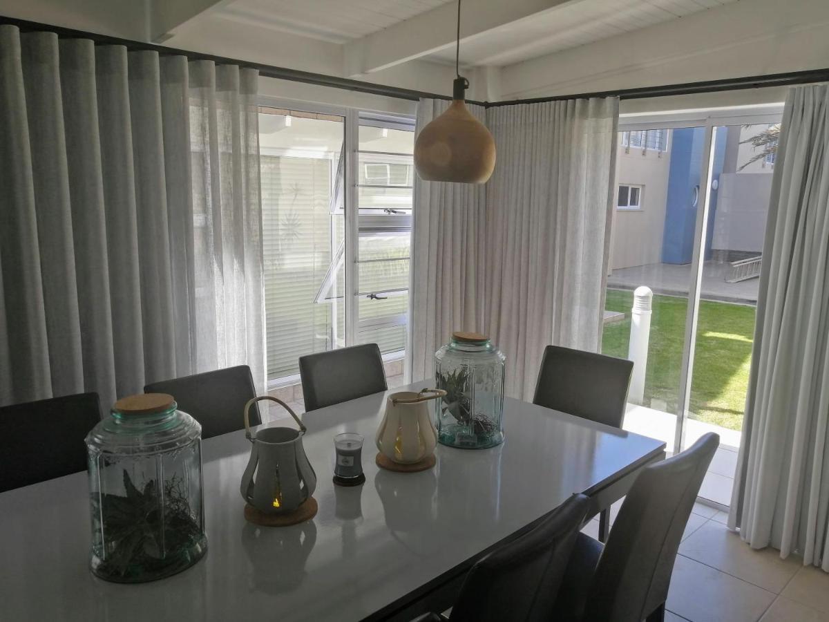 Waterfront Estate Self Catering F10 Lägenhet Swakopmund Exteriör bild
