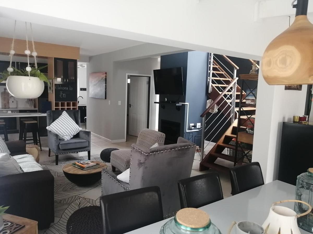 Waterfront Estate Self Catering F10 Lägenhet Swakopmund Exteriör bild